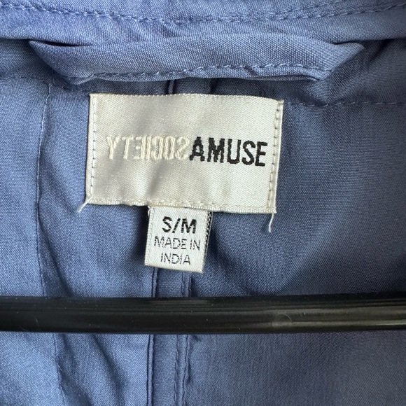 Beachy jacket - Picture 2 of 3